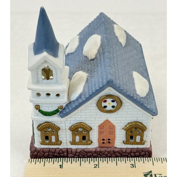 Vintage Lotus Ceramic White Church Figurine Snow Accents Christmas Village 4.5" - Picture 8 of 9